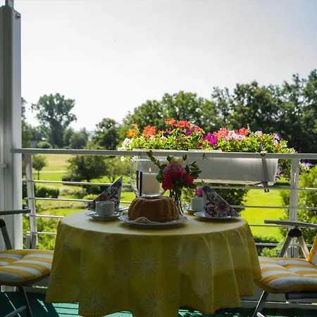 Appartamento Komfortables Studio Am Kurpark In Bad Birnbach *